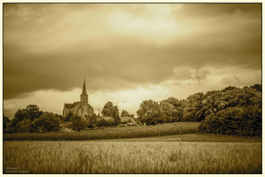 B&B Silentium Tielt Buitenkant foto